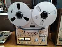 Vând Magnetofon Akai GX635D
