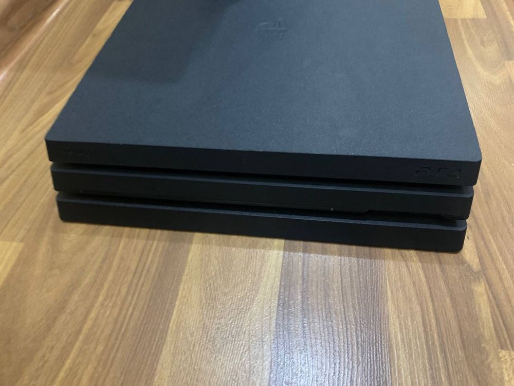 Ps 4 pro 1 TB xolati yengi