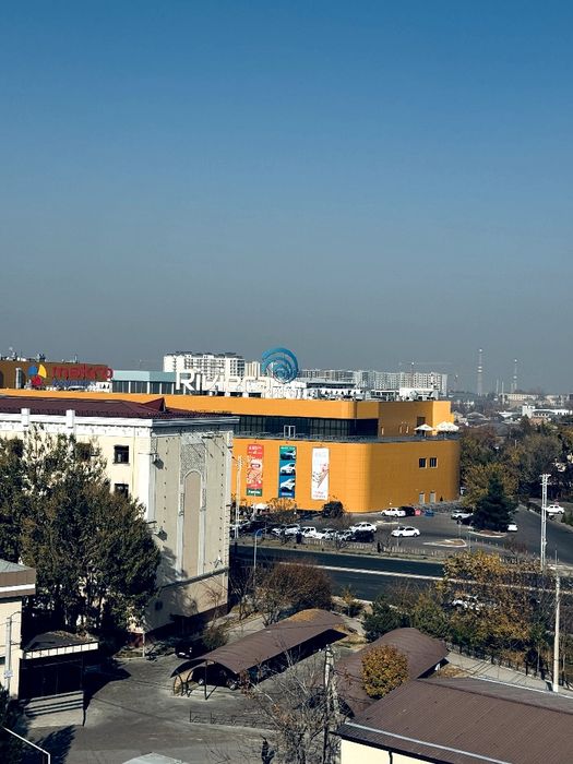 Olmazor tumani Sebzor dahasi 2-xonalik uy ijaraga