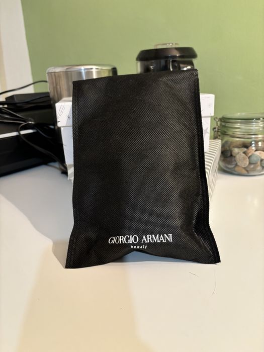 Фон дьо тен флуид  Giorgio Armani SPF 15