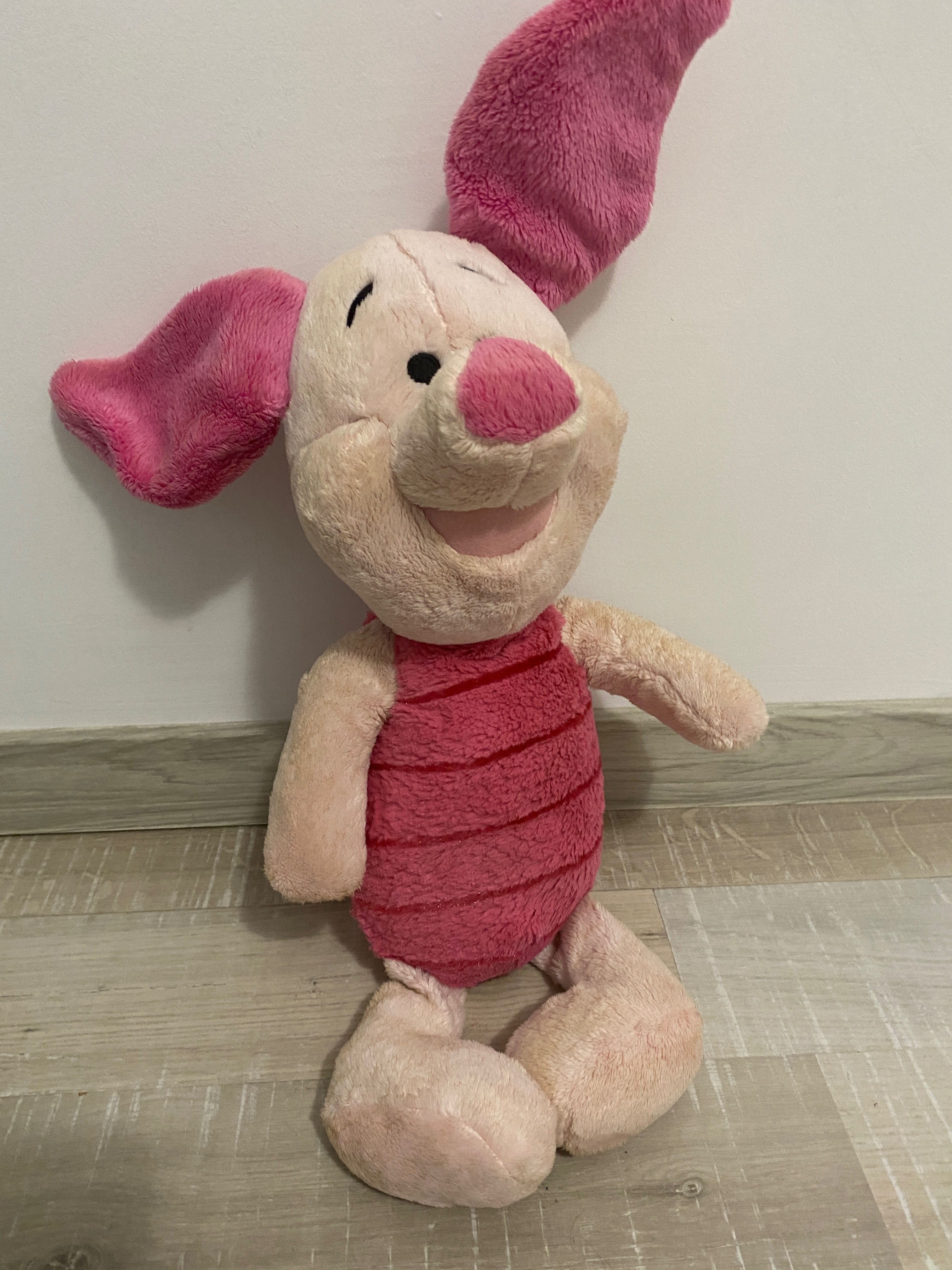 Големи плюшени играчки