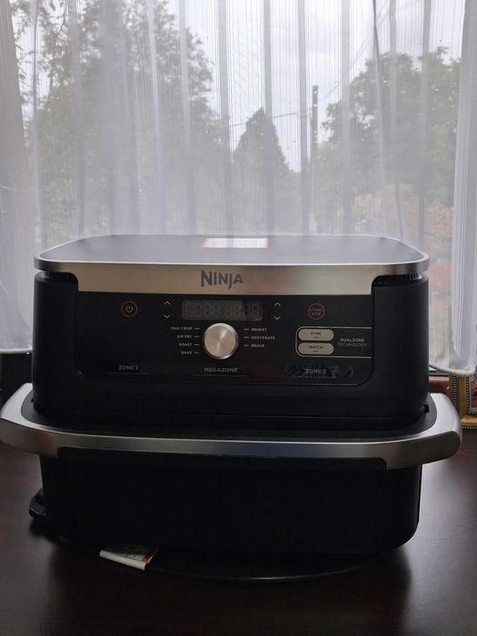 Ninja foodi AF500EU Нов!!!