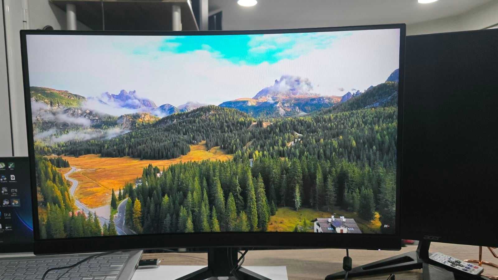 Gaming  Монитор MSI Optix G24C4 144 Hz