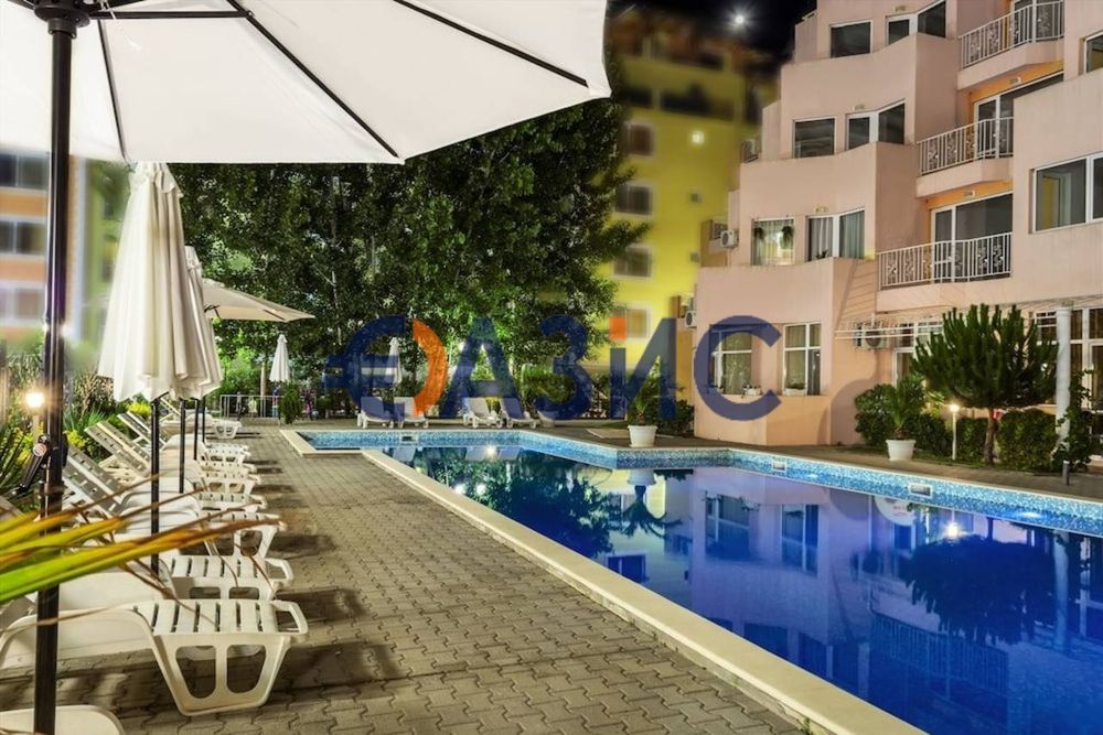 Продава се Двустаен апартамент в к.к. Слънчев бряг - 72 кв.м за 875 €/кв.м - Снимка #9