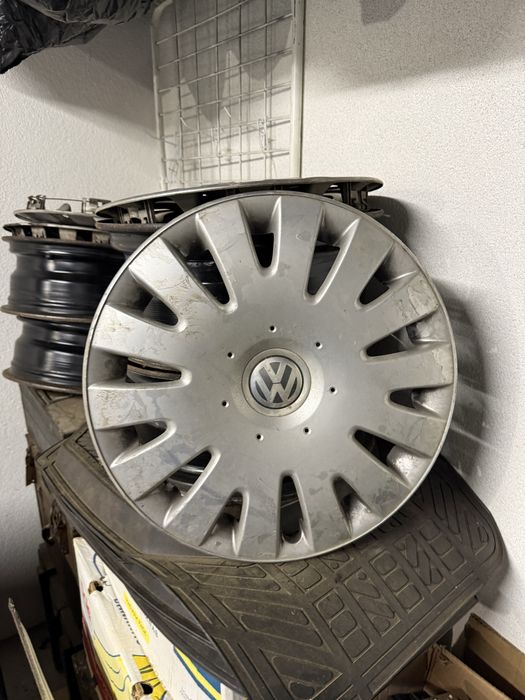 4 броя еднакви оригинални за vw 16