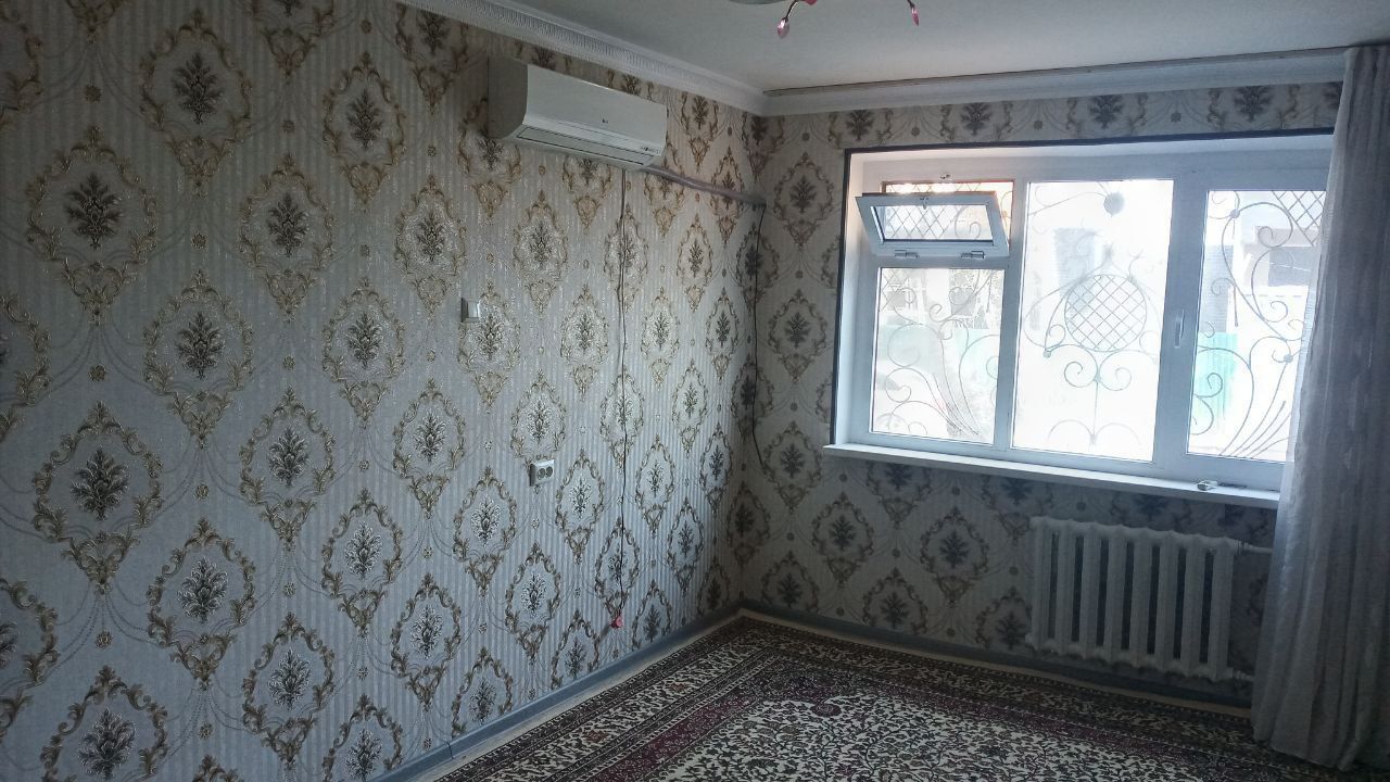 Kvartira 2 xonali arendaga beriladi