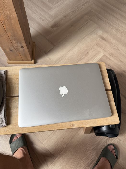 MacBook Pro 15 inch , Mid 2015