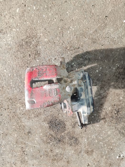 Etrier spate Stanga/Dreapta Audi A4 B8 2010 2.0 CAGA