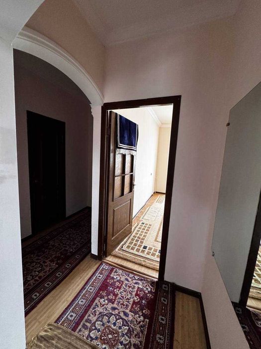 2 комнатная, кирпичный, 66 м2, Карасу-6, ориентир базар, конечка