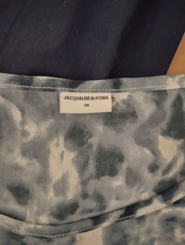 Дамски офис ризи