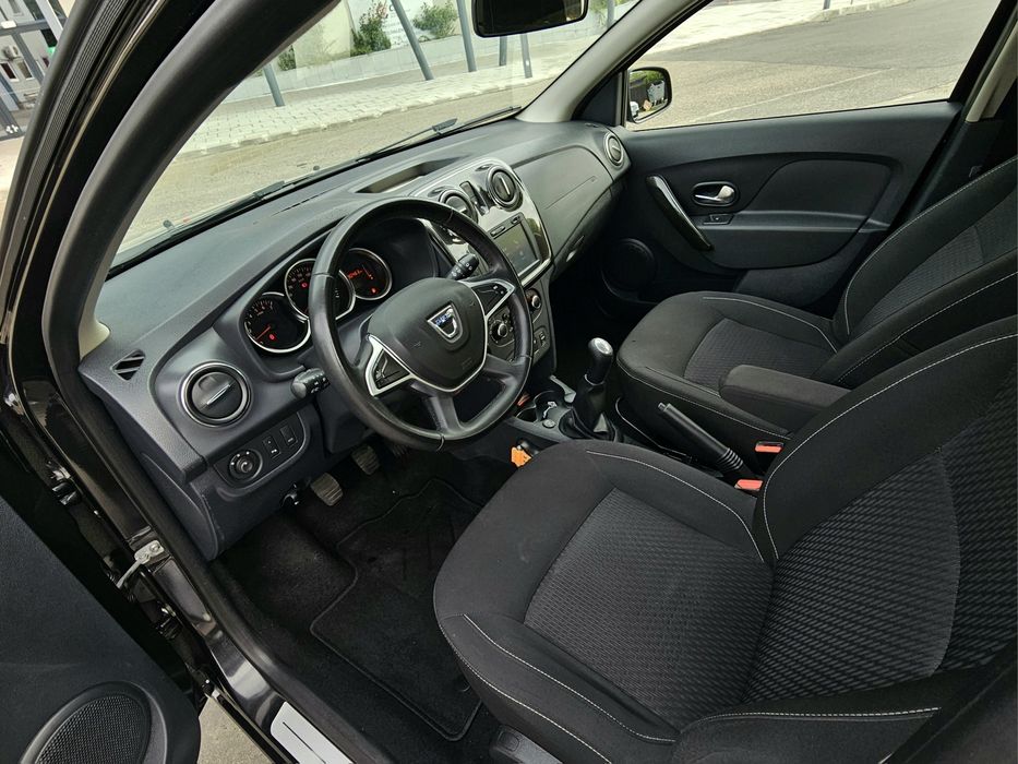 Dacia Sandero GPL de fabrica, Navigatie, Pilot Automat
