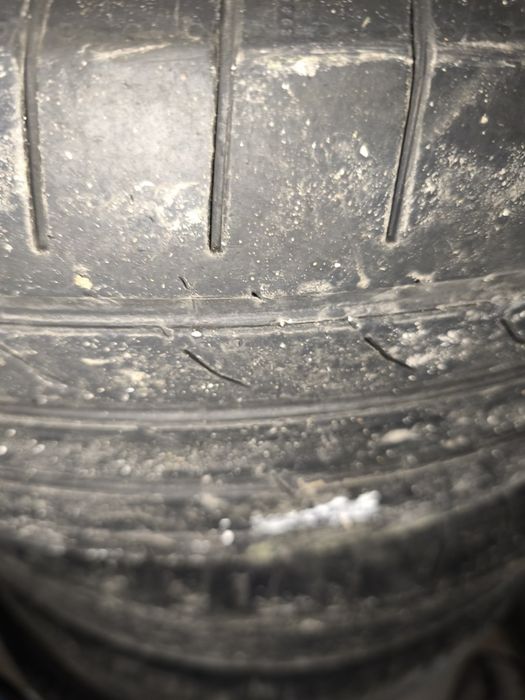 Continental  225/60/R18 летни