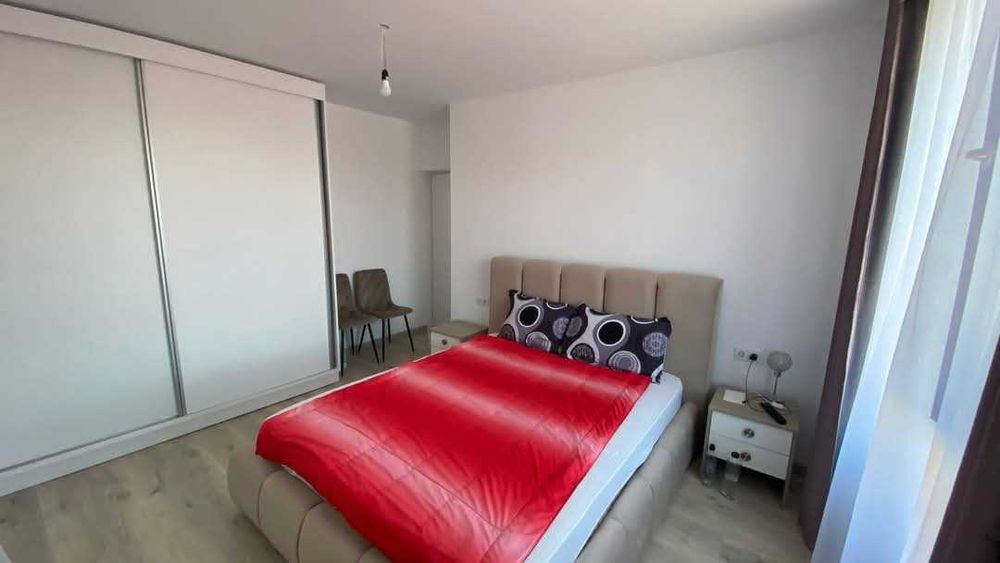 Vand apartament nou Bradet