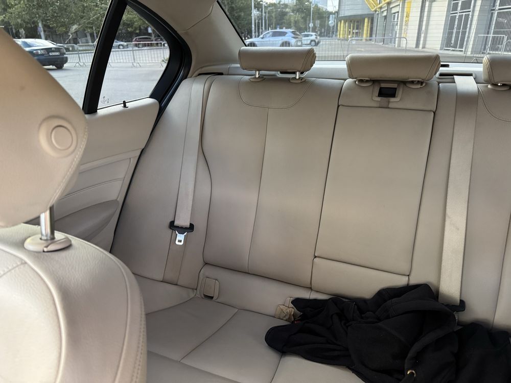 BMW 335 ActiveHybrid3