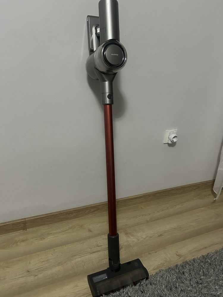 Aspirator vertical Dreame V11
