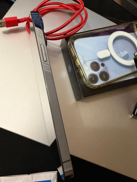 iPhone 13 Pro Max 256GB Sierra blue