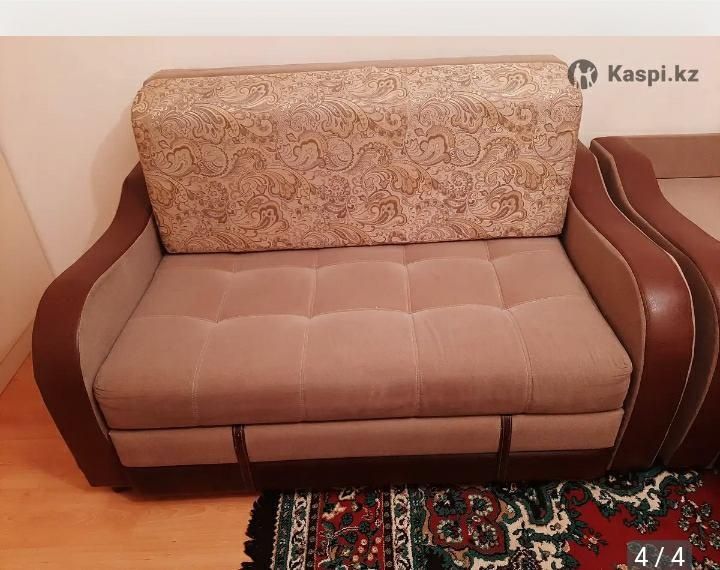 Продам диваны и́ стол