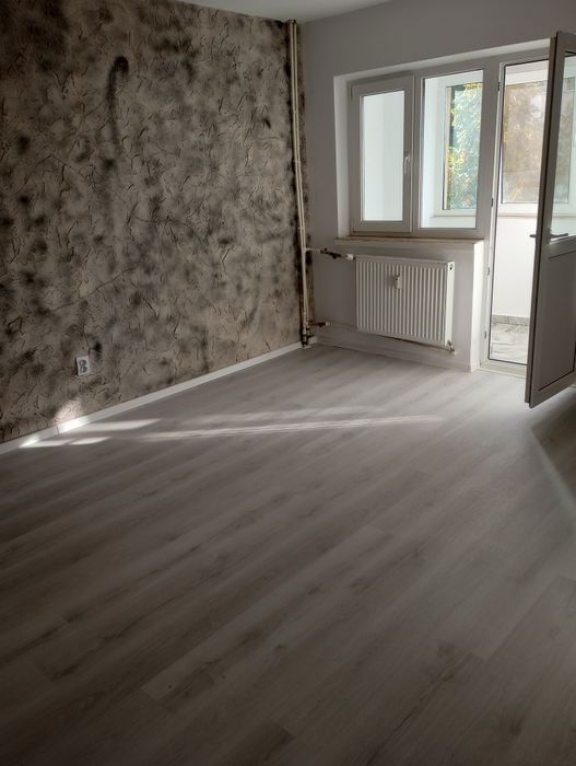 Apartament Prundu 2 camere 2 balcoane decomandat renovat recent