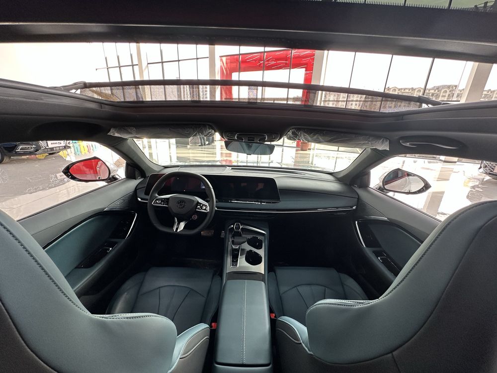 Kia5 dan malibudan aqilli MG7 sportivni