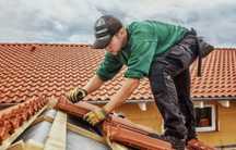 Reparatii acoperisuri tigla metalica Reparatie inlocuire