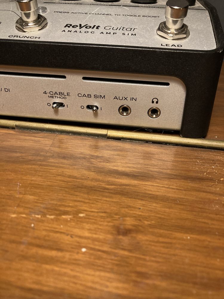 Procesor chitara Two notes Revolt amplificator pedala stomp