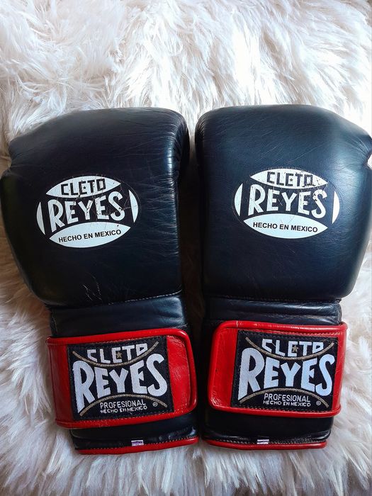 Боксови ръкавици Cleto Reyes
