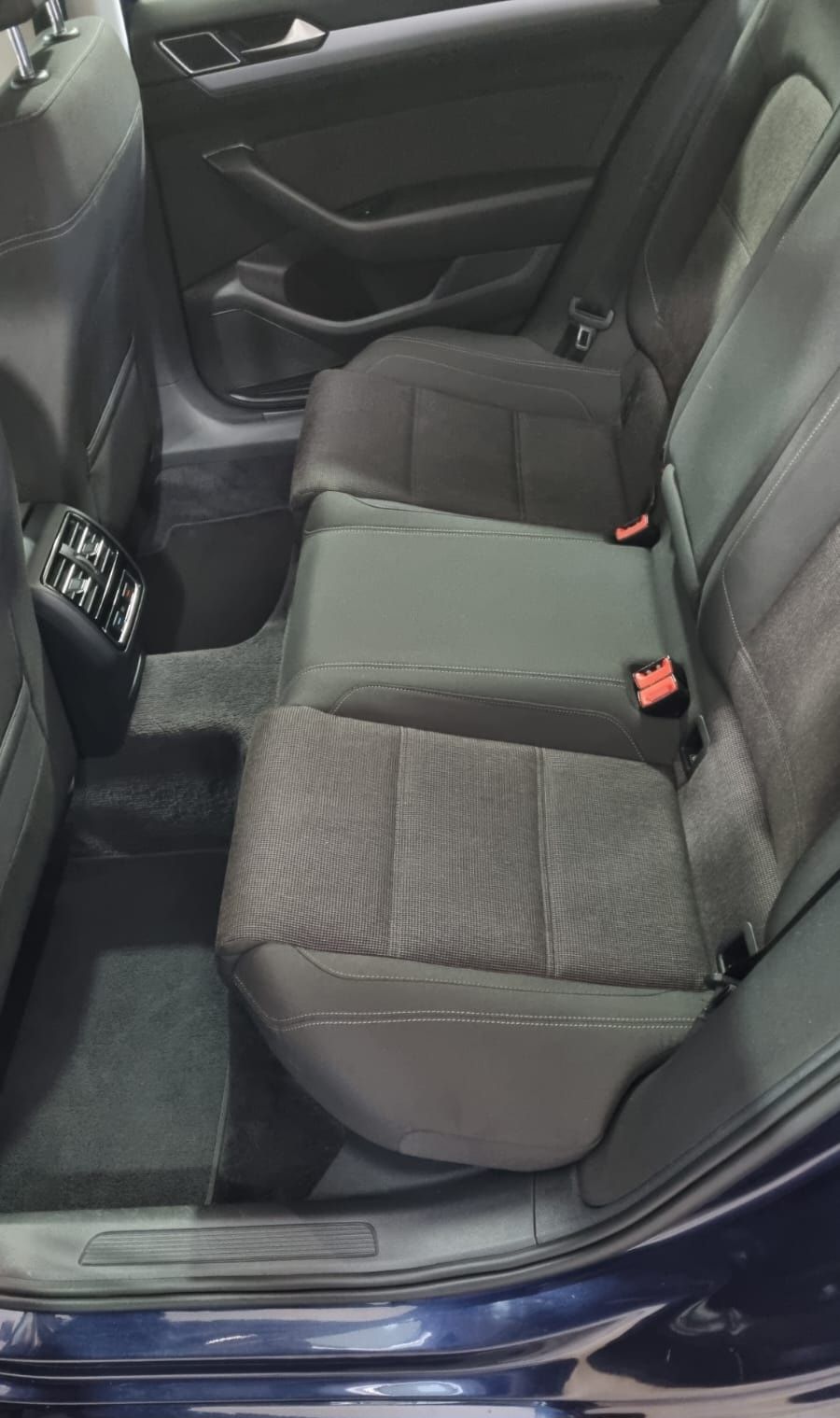 VW Passat B8 2.0TDI/ RAR EFECTUAT/ Euro6 fără Ad Blue/ Distronic