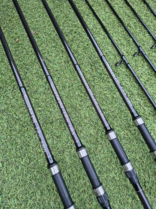 Set 4 Lansete FL TOURAMENT CARP 3.90M 3.50Lbs 2seg model nou 2024

Pre