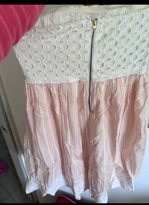 Rochie superbă cu broderie H&M ediție limitată