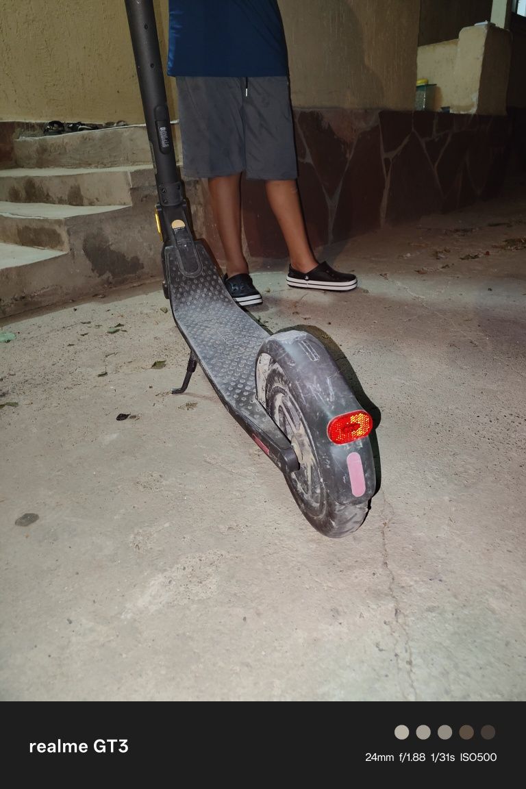 ЭлектроСамокат ninebot