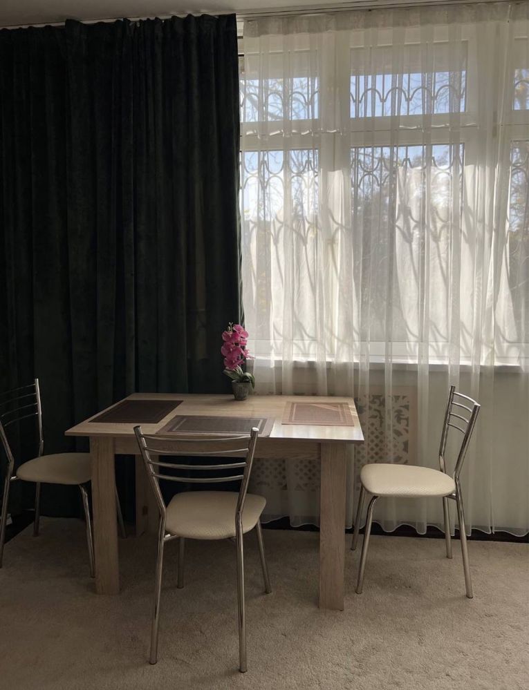 Продается 2 комн квартира на Ц-4 Алаский