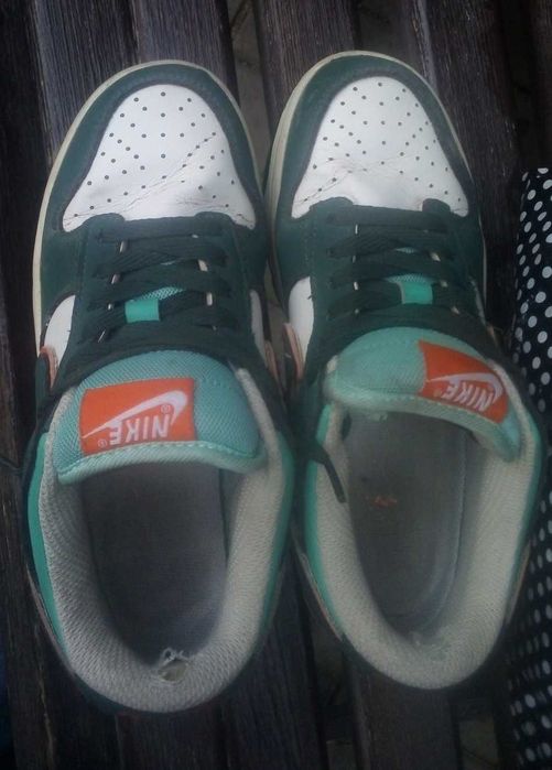 Крассовки Nike 37размер Мужские