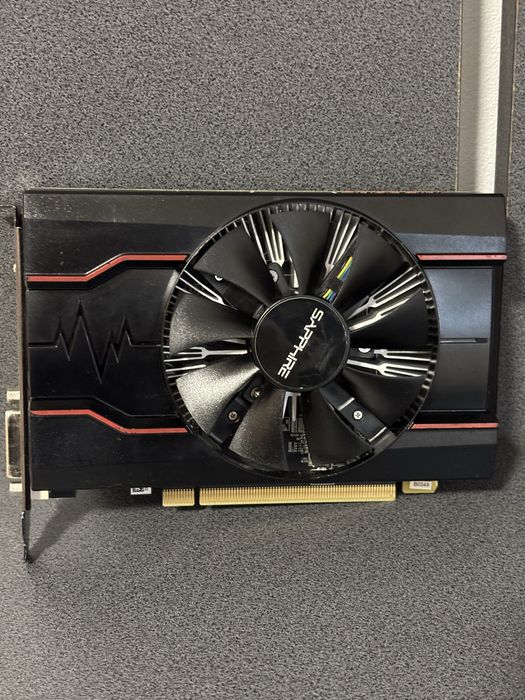 Placa video RX 550 4GB