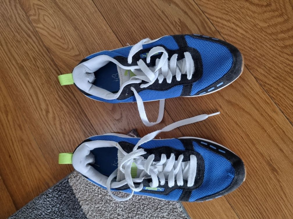 Adidași puma numărul 39 la 100 de lei