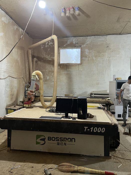 СРОЧНО!Фрезерный ЧПУ станок