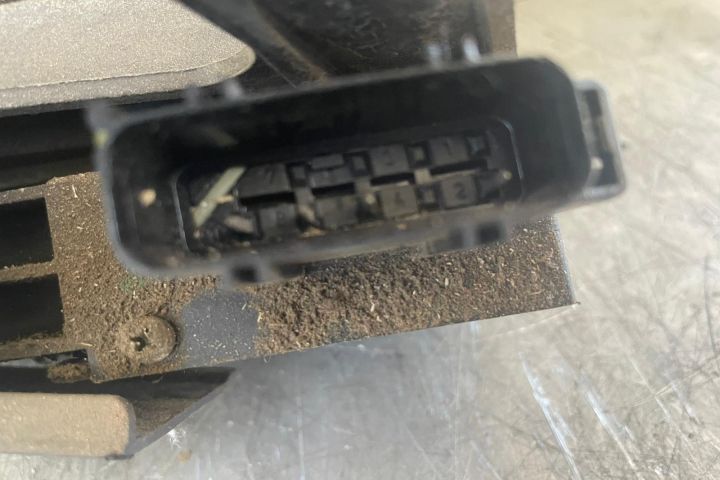 Broasca usa stanga 2S61A264A27BP 2S61A26 Ford Fiesta a 5-a generatie