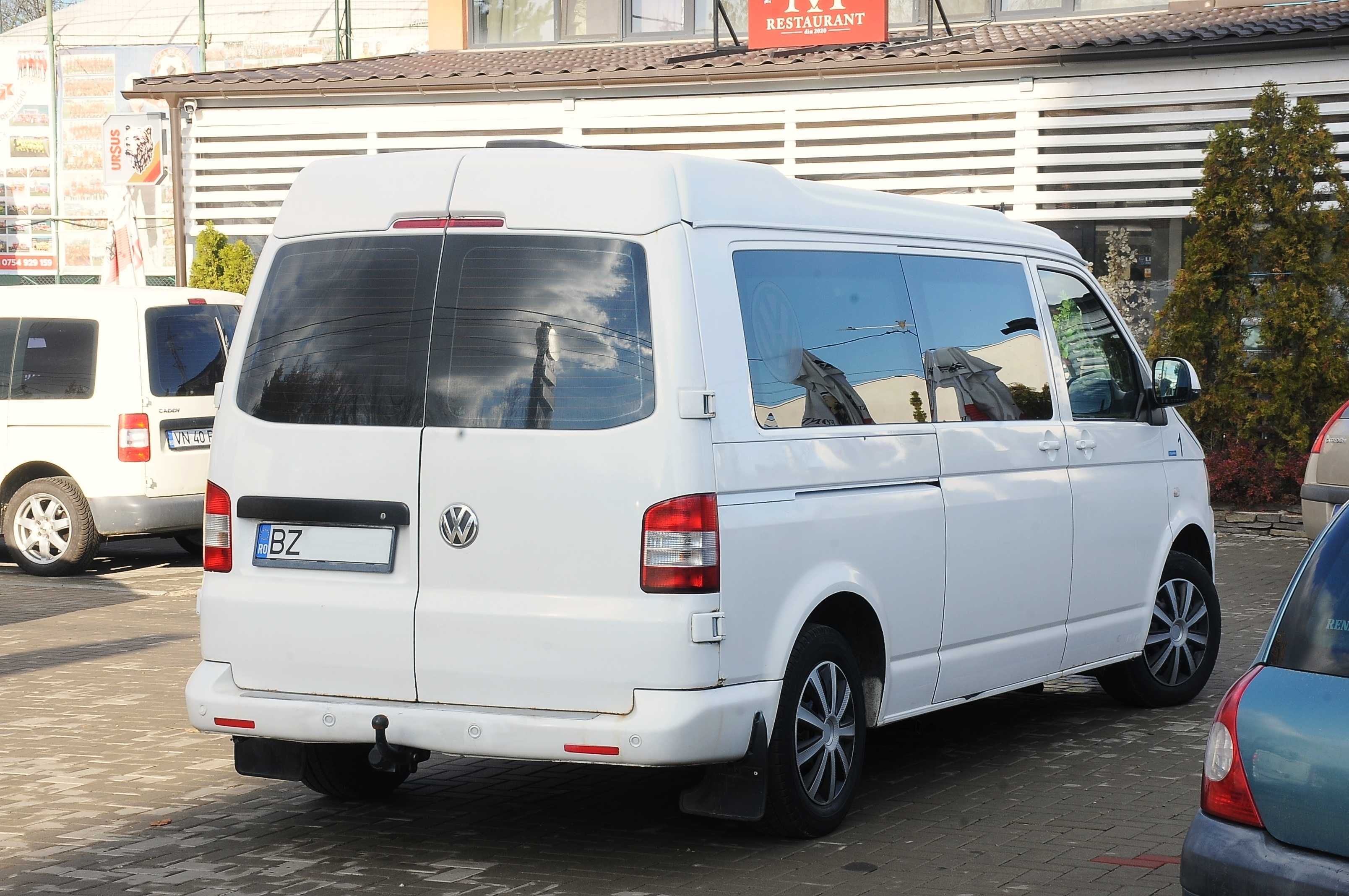 VW Transporter T5 8+1 locuri 2012 2.0TDi 140 CP E5 6 trepte AC Webasto
