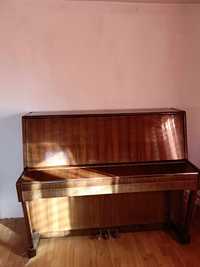 Пиано лирика използвано