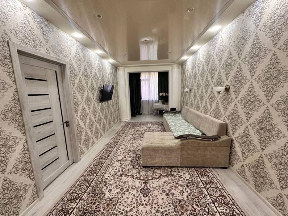 Продаю 3-х комнатную квартиру в районе областного ,27 мед санч. Миллий