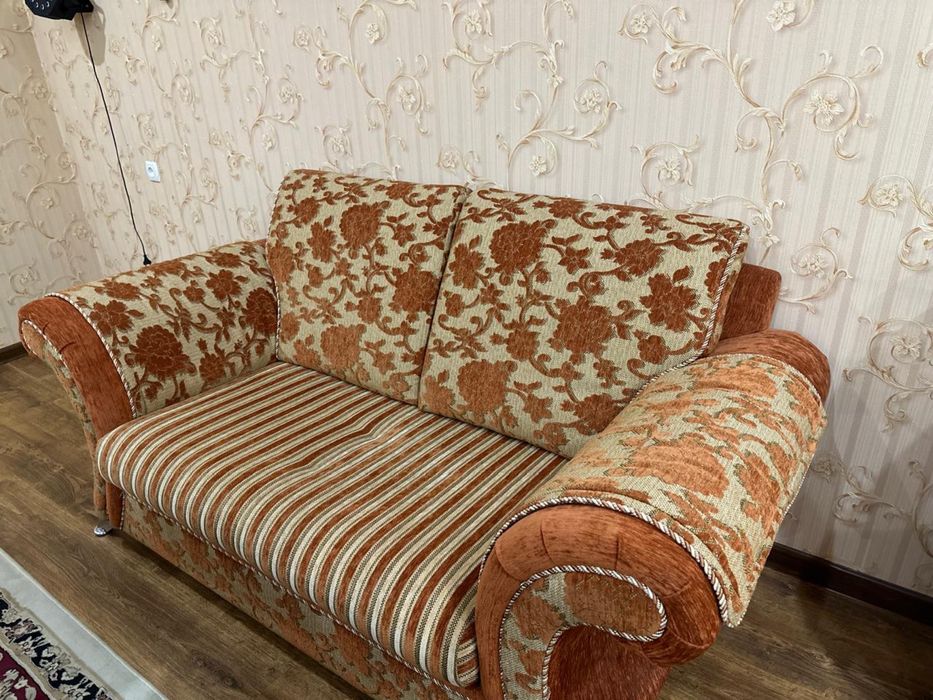 Уголок диван