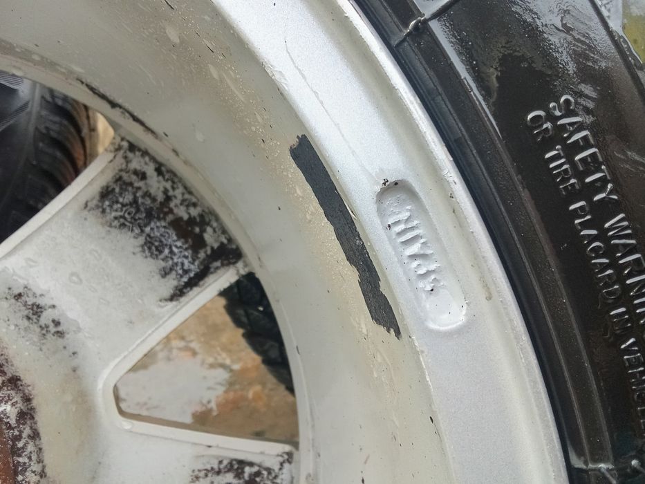 Джанти с гуми за Ситроен