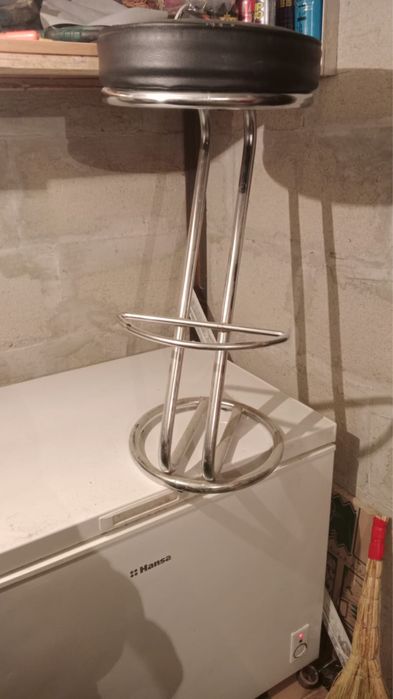 Продам барный стул