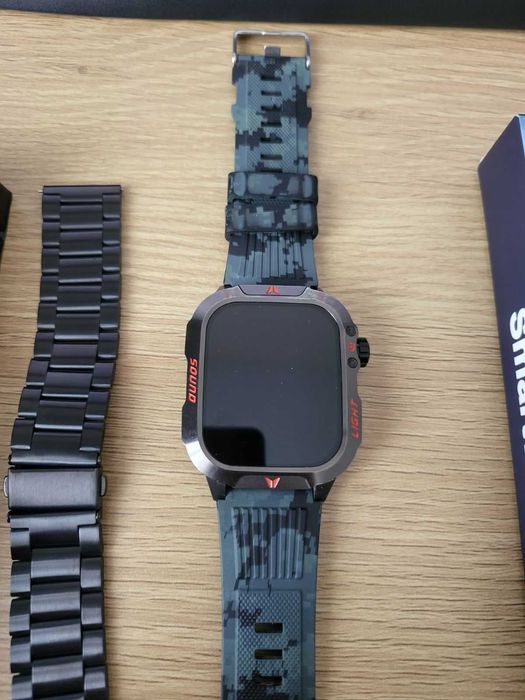 Продавам SMART WATCH умен часовник