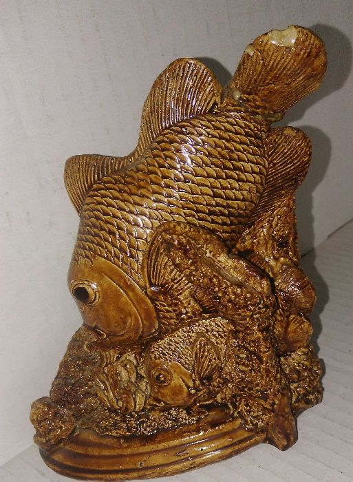 Декоративни риби/статуетки,вазичка и чаша с надпис "Чашата на рибаря"