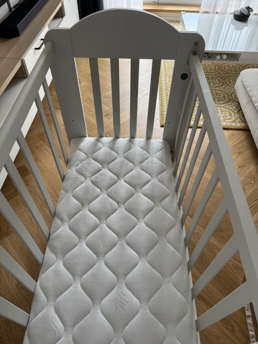 Бебешко легло на колелца 100х50см