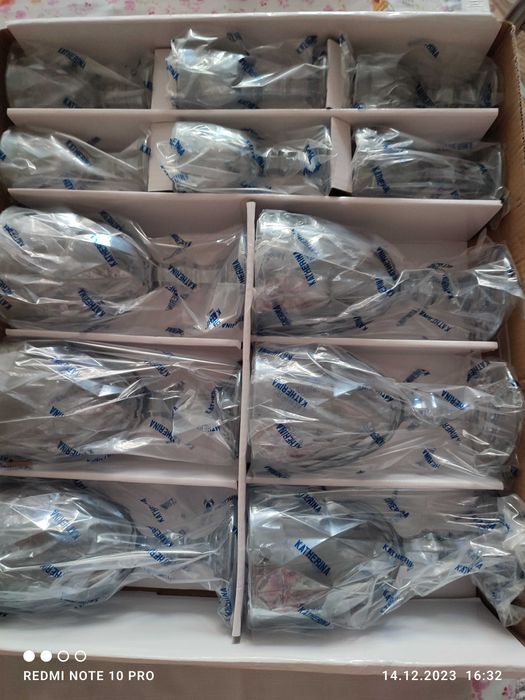 Набор фужеров и рюмочек 12 штук