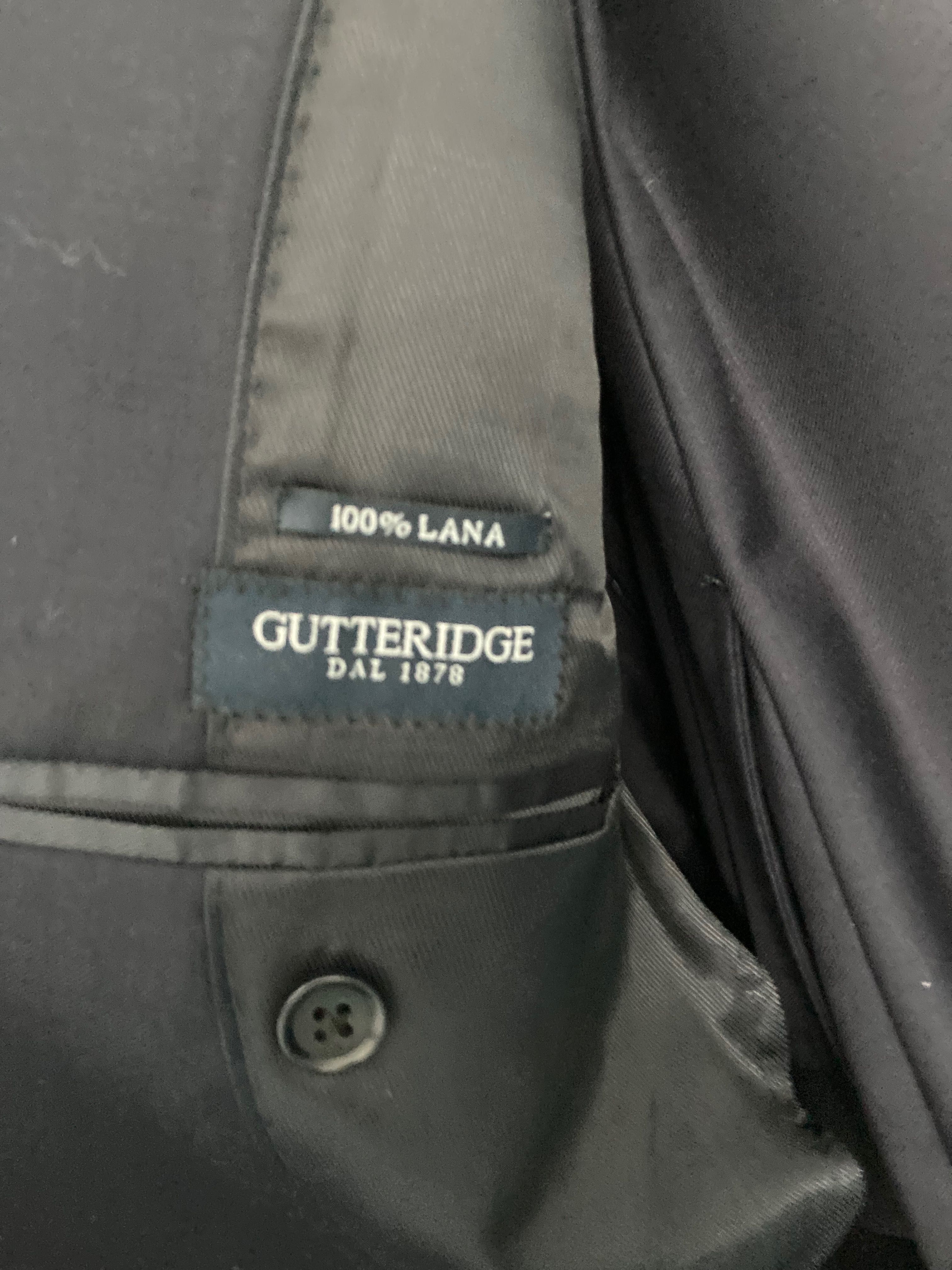 Мъжки костюм Gutteridge