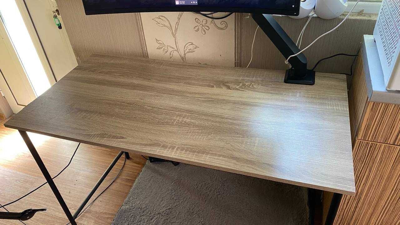 Бюро VANDBORG 60x120 цвят светъл дъб/черно