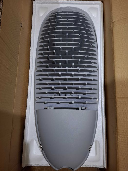 Lampa led stradala profesionala, duraliminiu si policarbonat, 100-246V