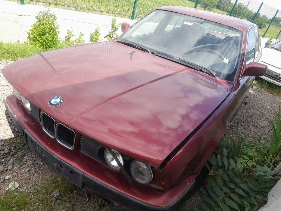 На части! BMW 520 I